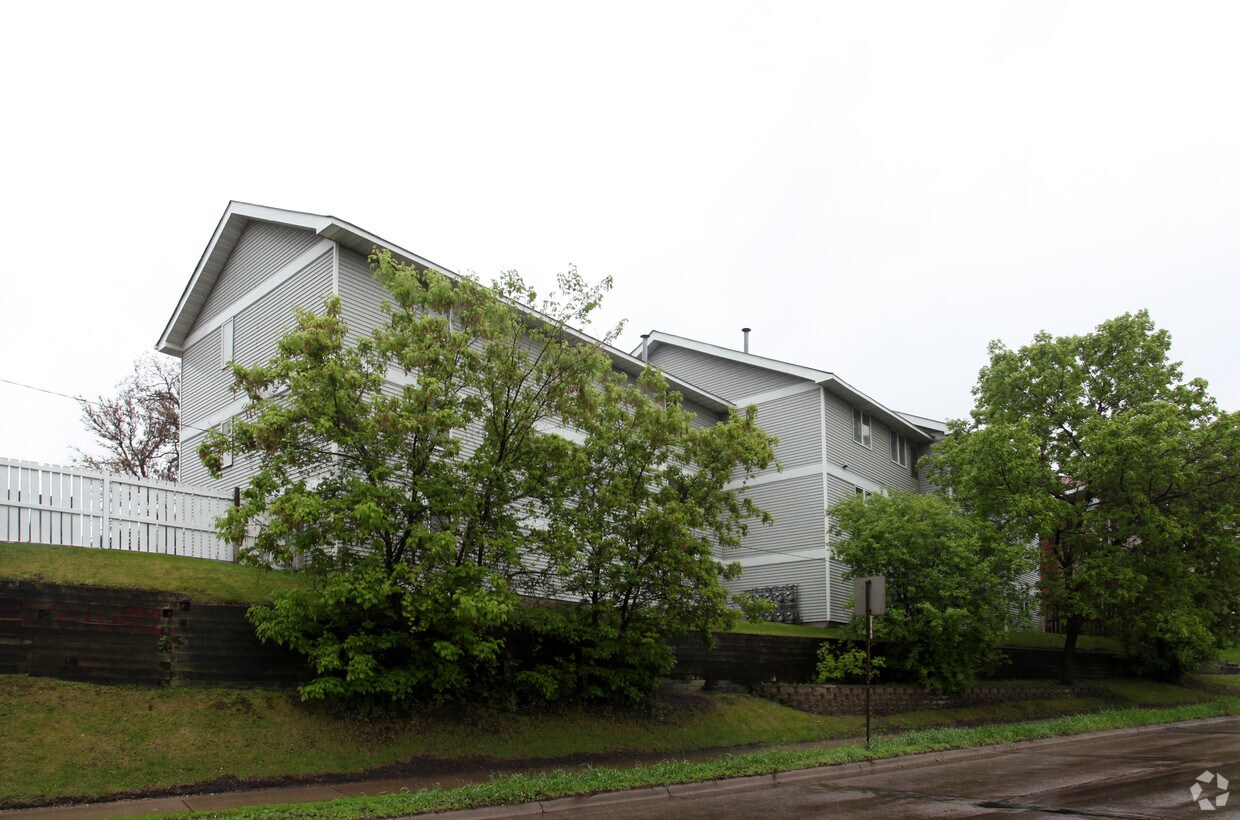 Foto del edificio - 860 10th Ave SE