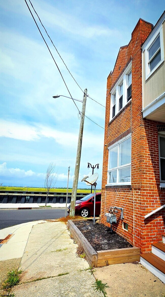 Foto del edificio - 125 N Kingston Ave