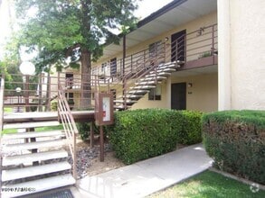 Building Photo - 4630 N 68th St