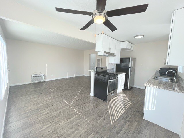 Foto del edificio - 13704 Franklin St