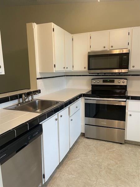 Building Photo - 18571 Egret Way