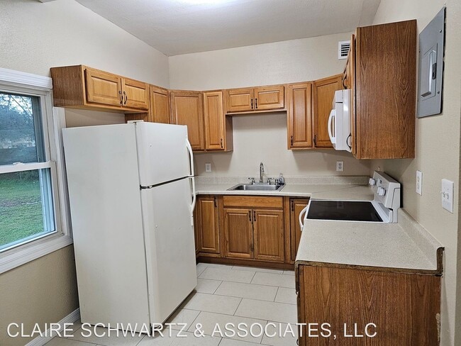 Building Photo - 2 br, 1 bath House - 4407 Southmore Rd
