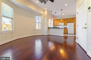 Foto del edificio - 3935 Georgia Ave NW