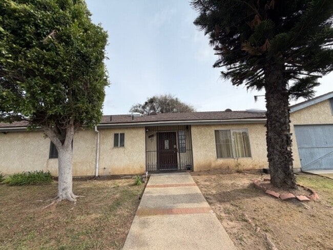 Foto del edificio - 1609 Grove St