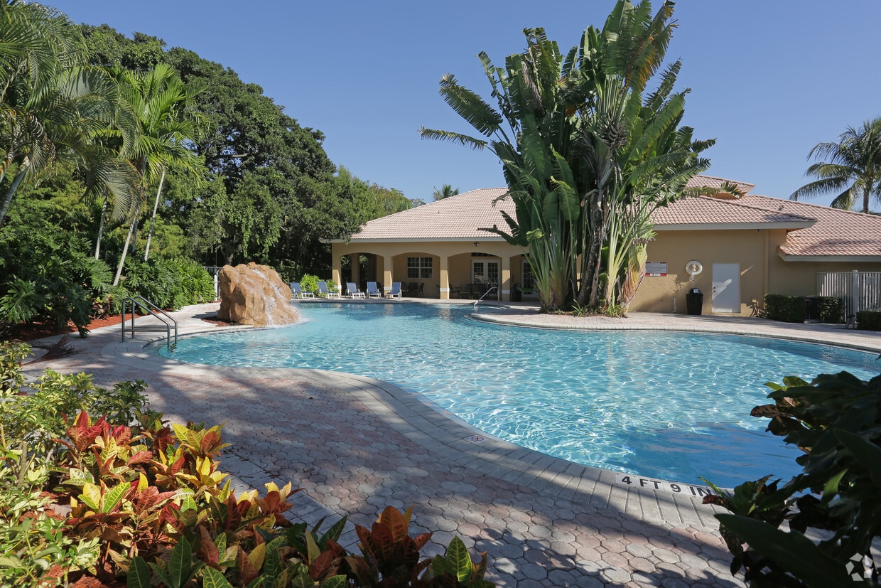Foto principal - Club Caribe Apartments SPRING SPECIAL