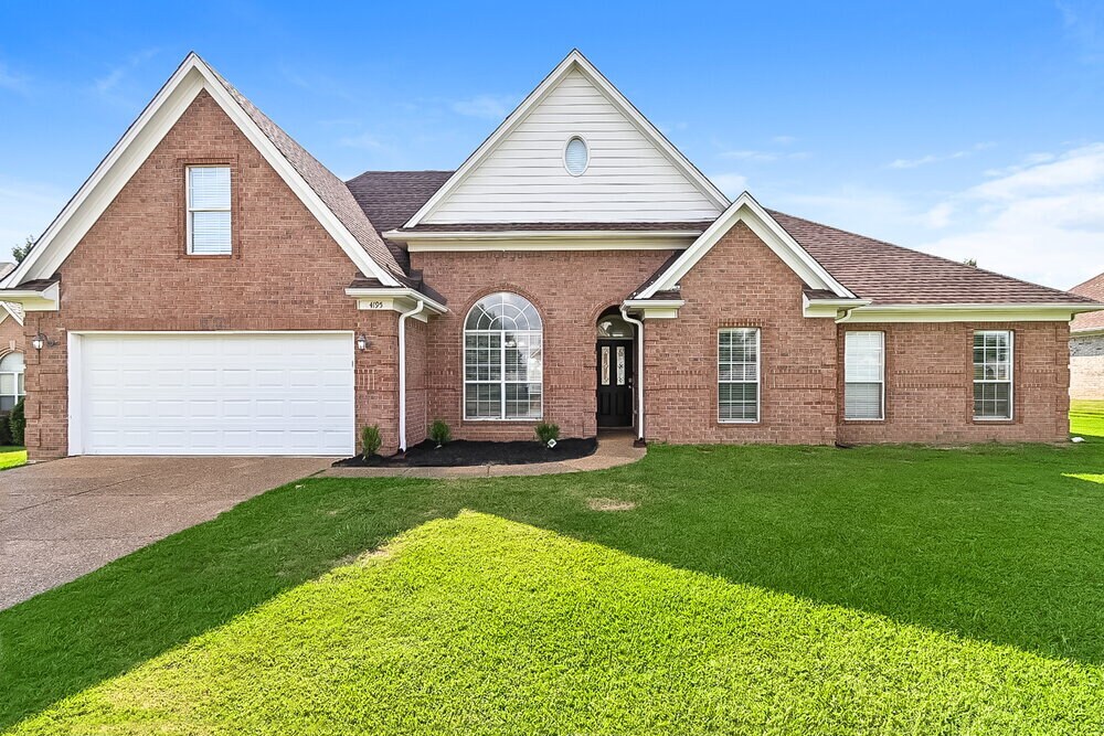Foto principal - 4195 Amherst Dr