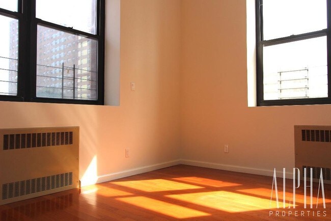 Building Photo - 203 Rivington St