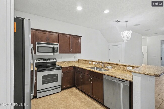 Foto del edificio - Black Walnut Court