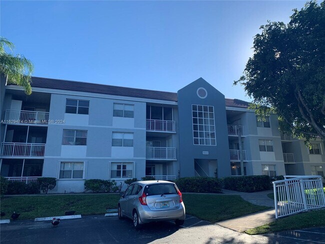 Foto del edificio - 8500 SW 212th St