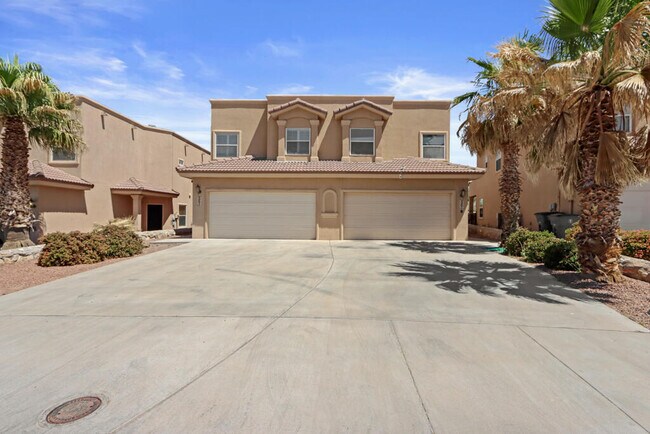 Foto del edificio - 561 Green Village Ct