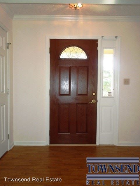 Building Photo - 3 br, 2 bath House - 5061 Waterford Dr.