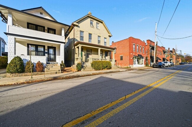 Building Photo - 1153 Jaeger St