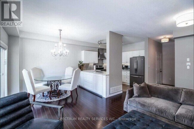 Photo du bâtiment - 20 Pisa Dr