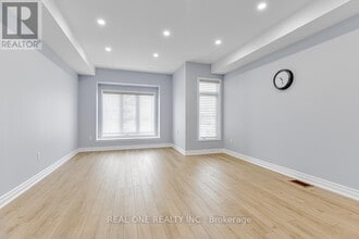 Building Photo - 42 Beehive Ln