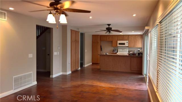 Building Photo - 3405 Tulip Ave