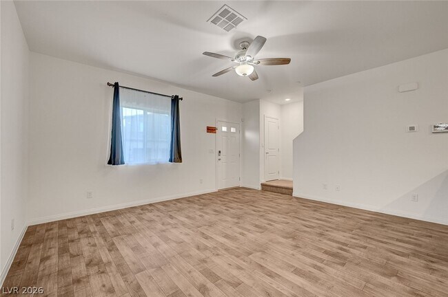 Building Photo - 4153 Lunar Cyn Ave