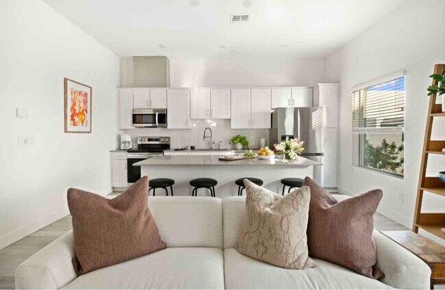 Foto del edificio - 3232 N 37th St