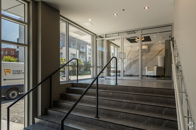 Lobby Photo - Orizon