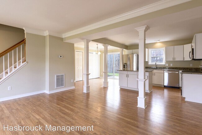 Foto del edificio - 4 br, 2 bath House - 951 Devon Spring Court