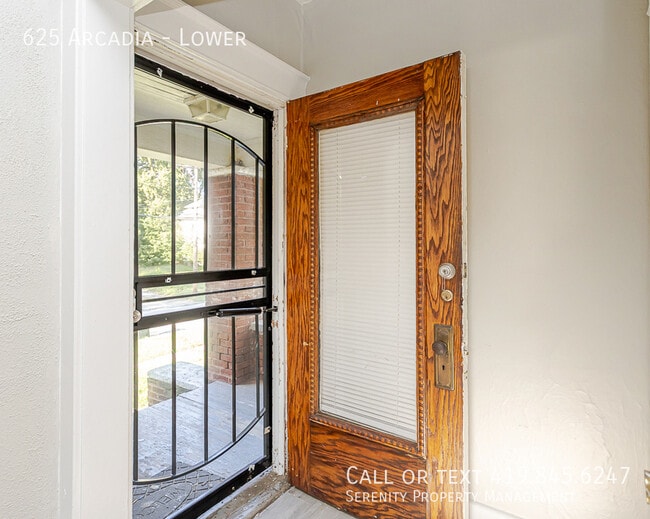 Foto del edificio - 625 Arcadia-Lower