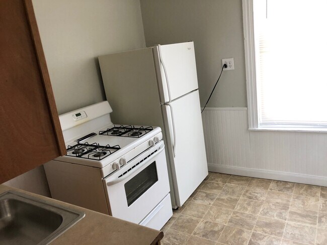 Building Photo - 1245 Buttonwood St