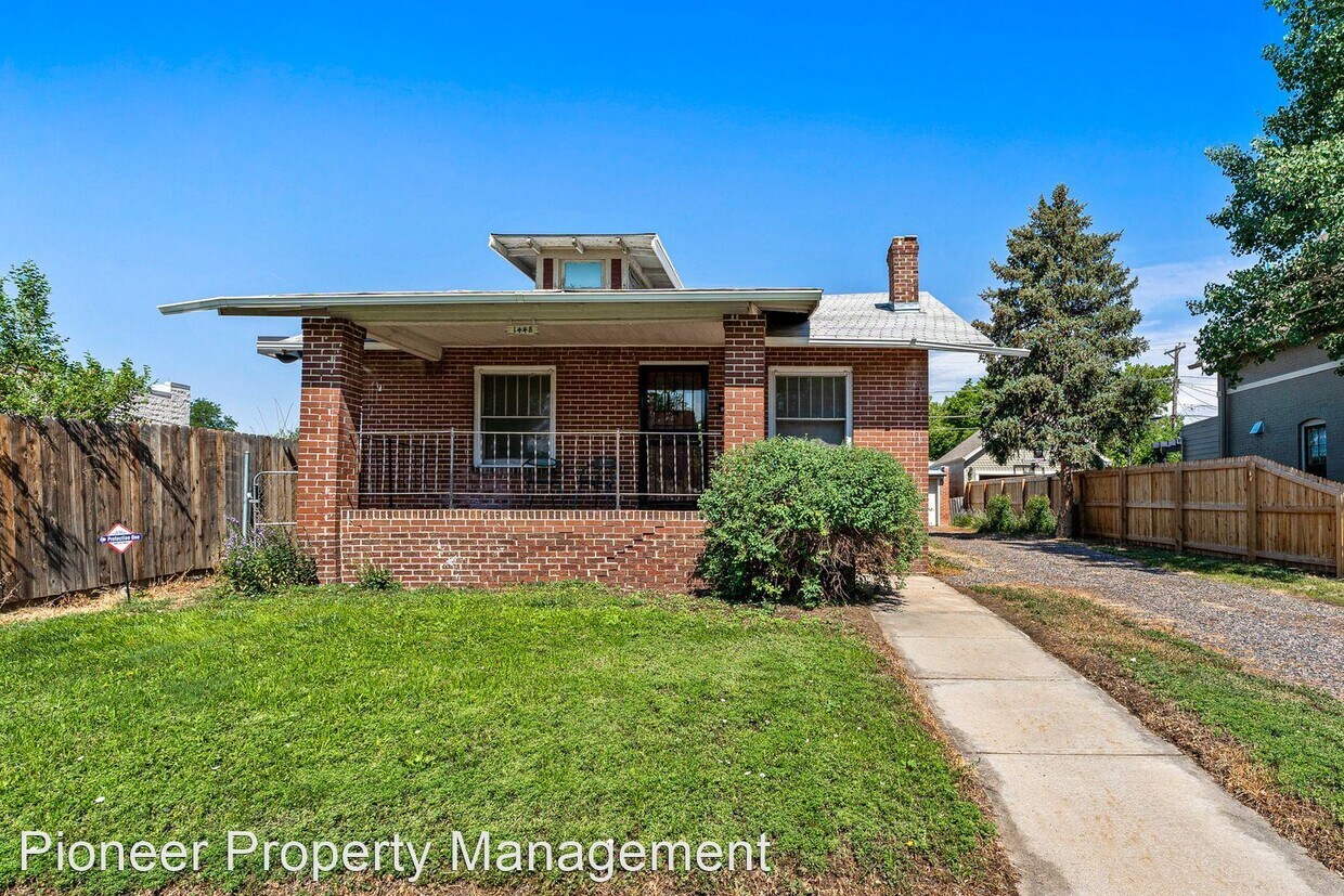 Primary Photo - 2 br, 2 bath House - 1448 Niagara St