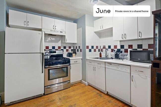 Foto del edificio - Room in Shared 2 bed/1.5 bath home