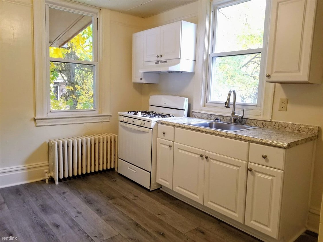 Primary Photo - 1 br, 1 bath Apartment - 230 North Avenue #4