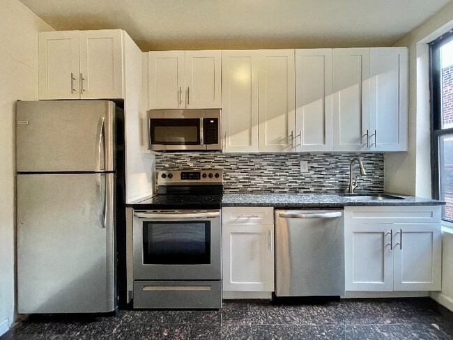 Foto del edificio - 540 W 136TH St