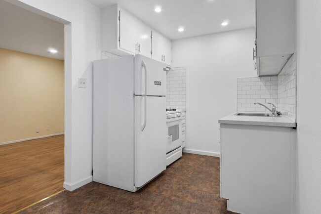 Foto del edificio - 2800 Virginia Ave