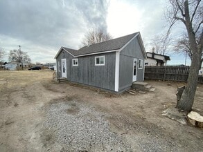 Building Photo - 815 Cleveland St