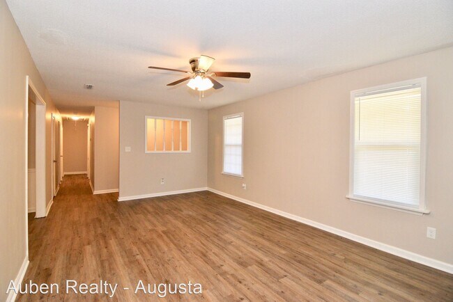 Building Photo - 3 br, 2 bath House - 2811 Butler Manor Drive