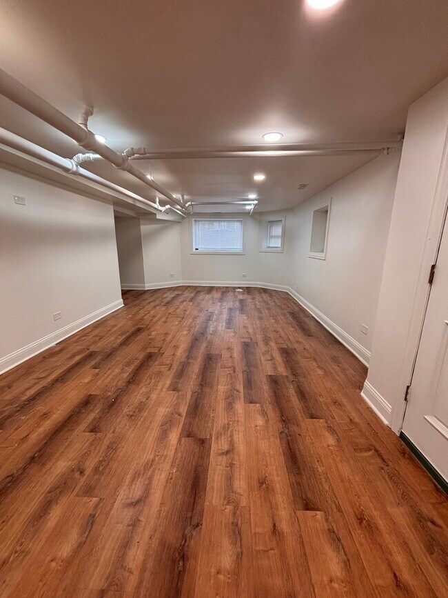 Foto del edificio - 3233 W Cortez St