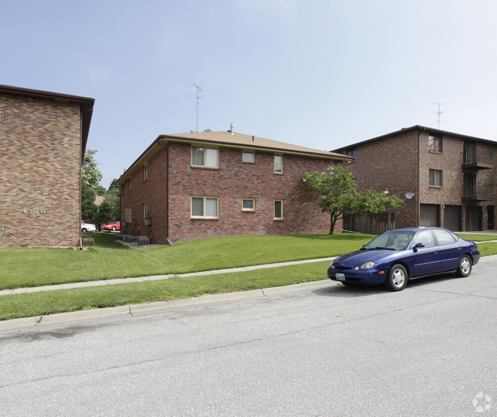 Foto del edificio - 4530 Bancroft Ave