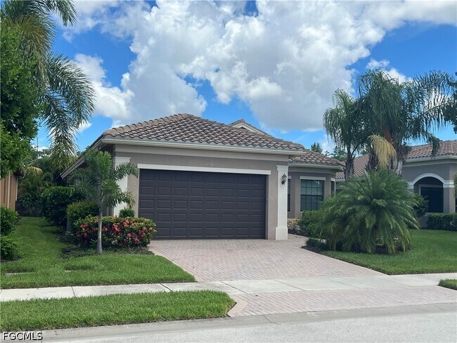 Foto del edificio - 11624 Stonecreek Cir