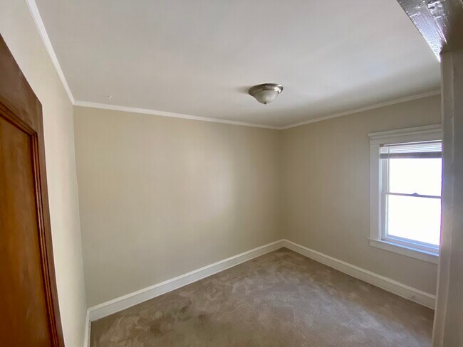 Foto del edificio - 1337 Andrews Ave