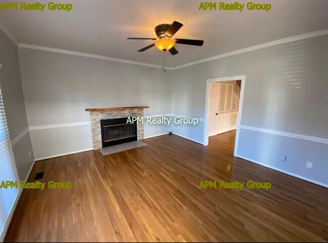 Building Photo - Desirable West Columbia Location