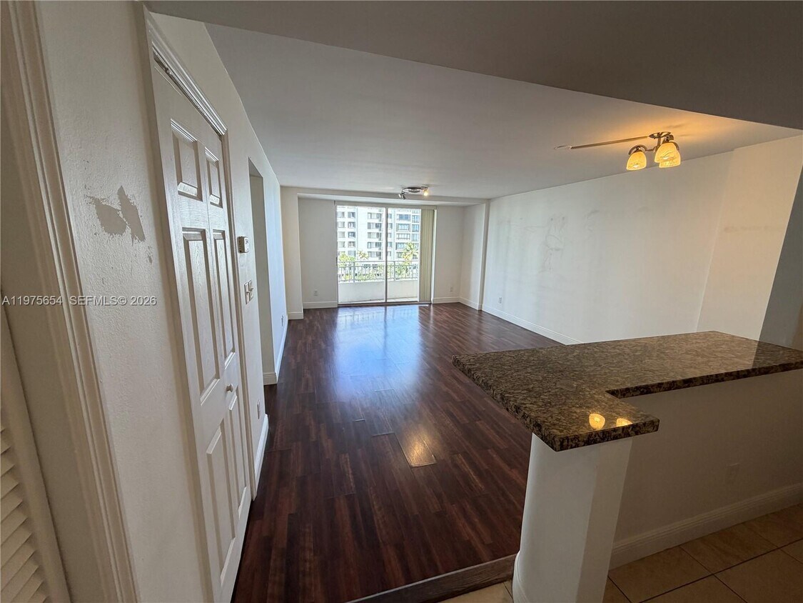 Foto del edificio - 770 Claughton Island Dr