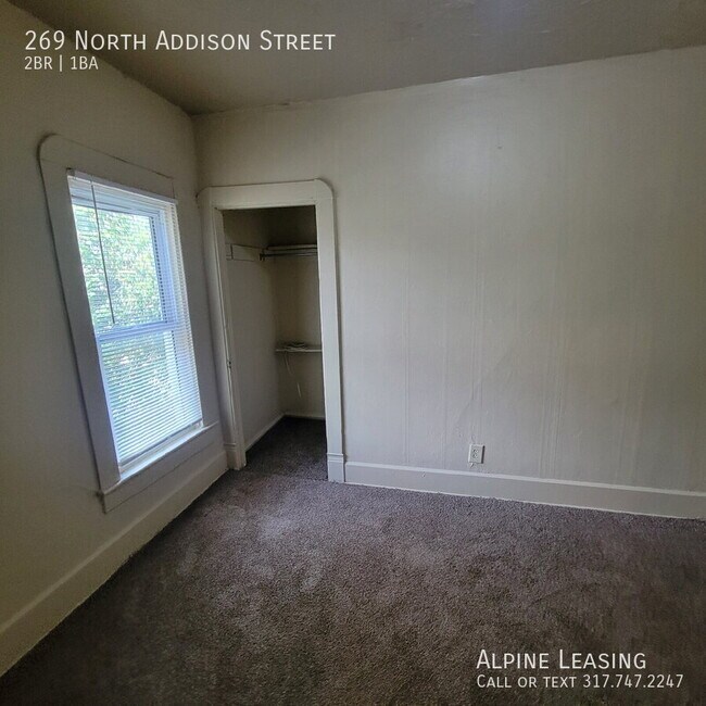 Foto del edificio - 269 N Addison St