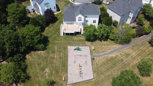 Building Photo - 25783 Fenian Ct