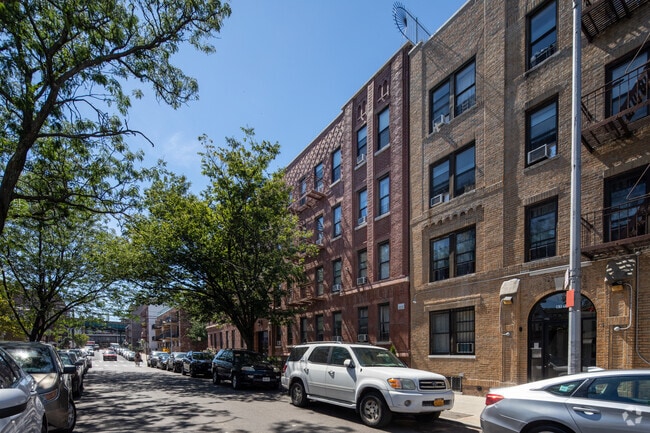 Building Photo - 37-76 62nd St