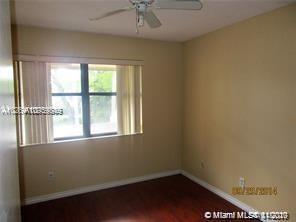 Foto del edificio - 221 SW 96th Terrace