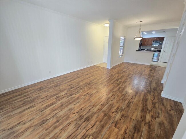 Foto del edificio - 6000-5 Shepherd Mountain Cove