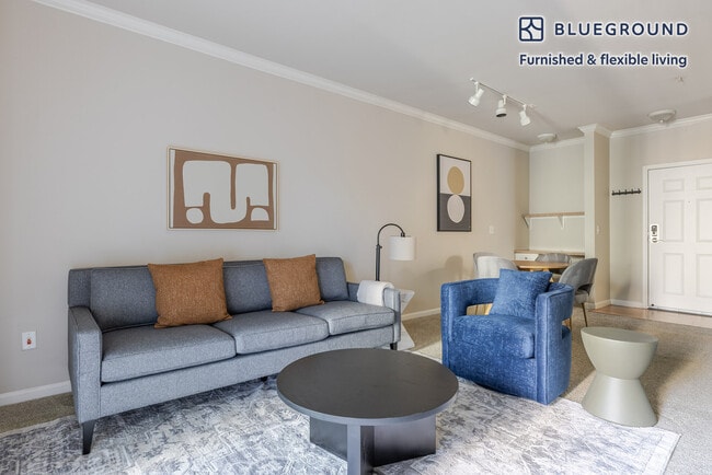 Building Photo - 700 Agnew Rd