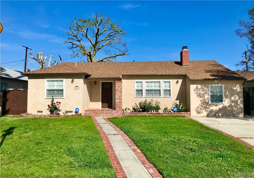 Foto principal - 6444 Gloria Ave