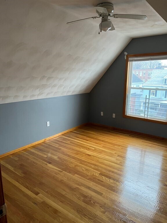 Building Photo - 516 Broadway