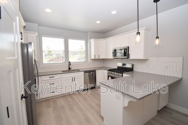 Building Photo - 4308 W Rex Peak Way