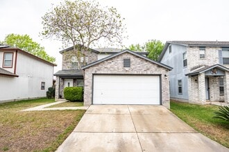 Building Photo - 79 Viking Oak
