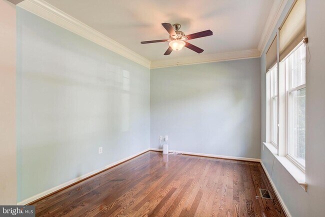 Foto del edificio - 16449 Chattanooga Ln