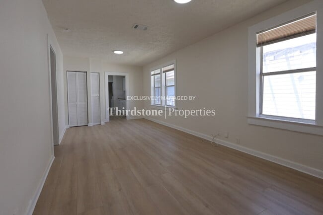 Building Photo - 1502 Fairfax St